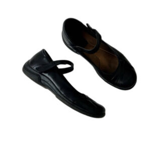 Earth Origins Womens Donna Shoes Size 9.5M Leather Black Solid Closed-toe